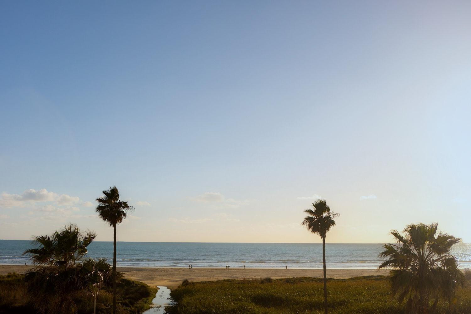 Hotel Playa Conil - Beachfront Studios & Suites Conil De La Frontera Exterior photo